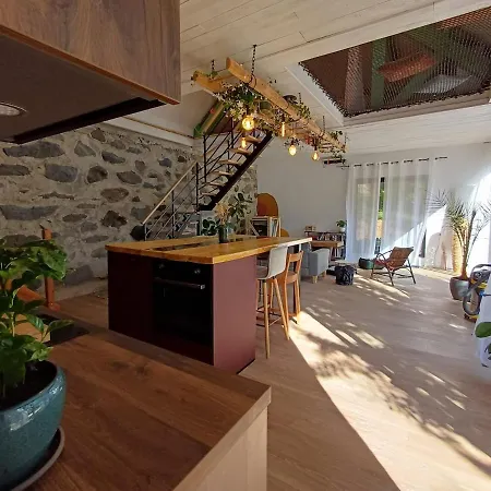 בית נופש Aux 4 Saisons *